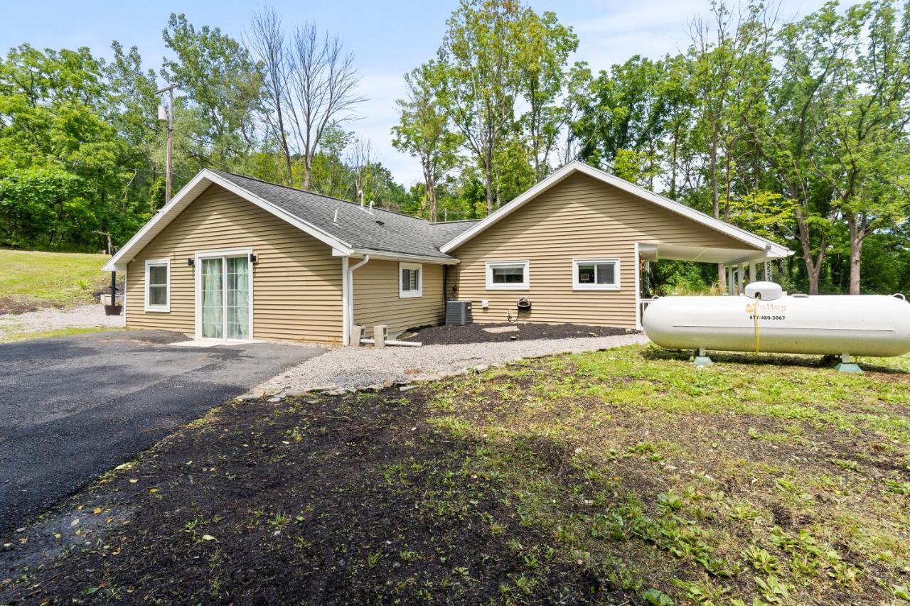 The Modern Forge Ny, Honeoye Lake Zewnętrze zdjęcie
