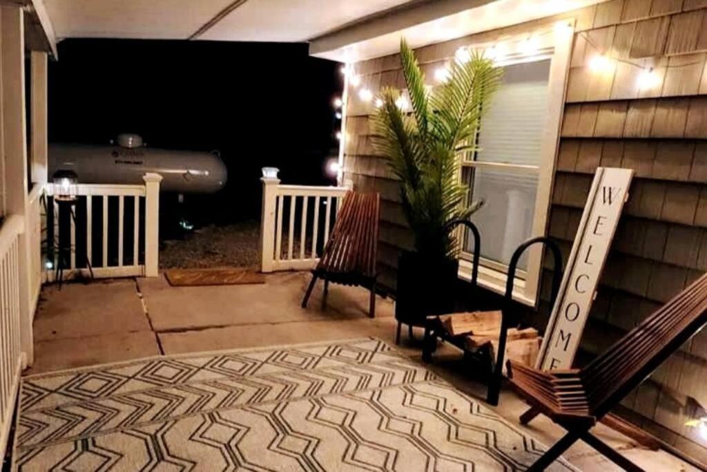 The Modern Forge Ny, Honeoye Lake Zewnętrze zdjęcie